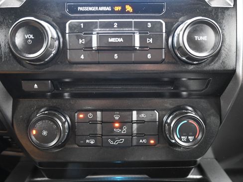 Used 2017 Ford F150 XLT w/ Equipment Group 301A Mid image 17