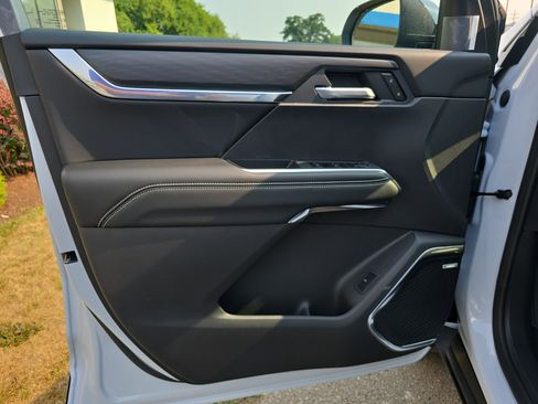 New 2026 GMC Acadia Elevation w/ Black Edition image 18