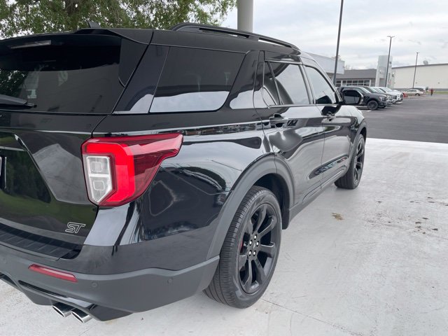 Used 2023 Ford Explorer ST w/ Equipment Group 401A AWD/4WD image 3