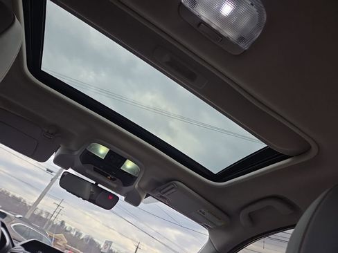 Used 2018 Subaru Crosstrek 2.0i Limited image 26