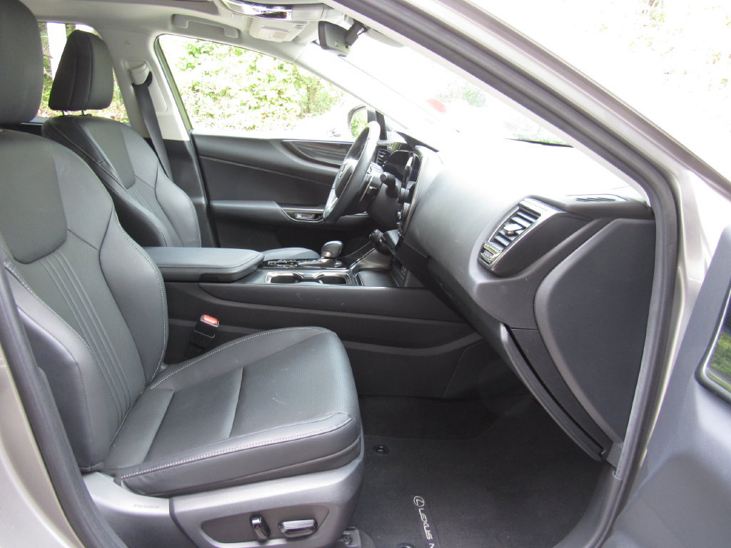 Used 2024 Lexus NX 350 AWD w/ Cold Area Package image 18