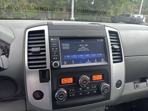 Used 2020 Nissan Frontier SV AWD/4WD image 20