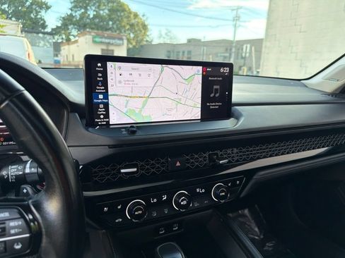 Used 2023 Honda Accord Touring image 29