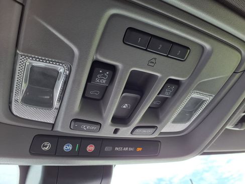 Used 2021 GMC Sierra 3500 Denali w/ Denali Ultimate Package AWD/4WD image 21