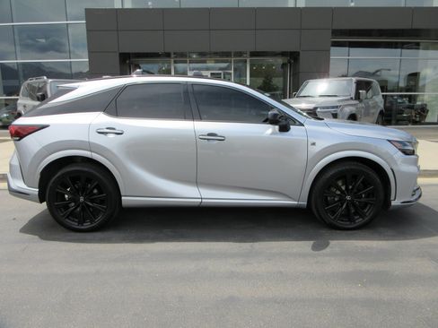 Used 2024 Lexus RX 500h F Sport w/ Convenience Package AWD/4WD image 12