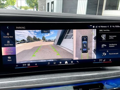 Used 2024 BMW i7 eDrive50 RWD image 14