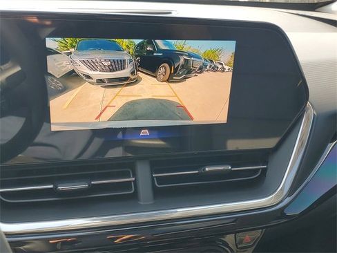 New 2026 Chevrolet Trax ACTIV w/ Sunroof Package image 11