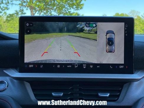 Used 2025 Ford Explorer ST-Line w/ ST-Line Street Pack AWD/4WD image 32