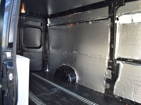 Used 2021 RAM ProMaster 3500 w/ Premium Appearance Group image 24