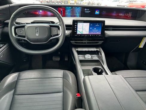 Used 2024 Lincoln Nautilus Reserve w/ Equipment Group 202A image 20