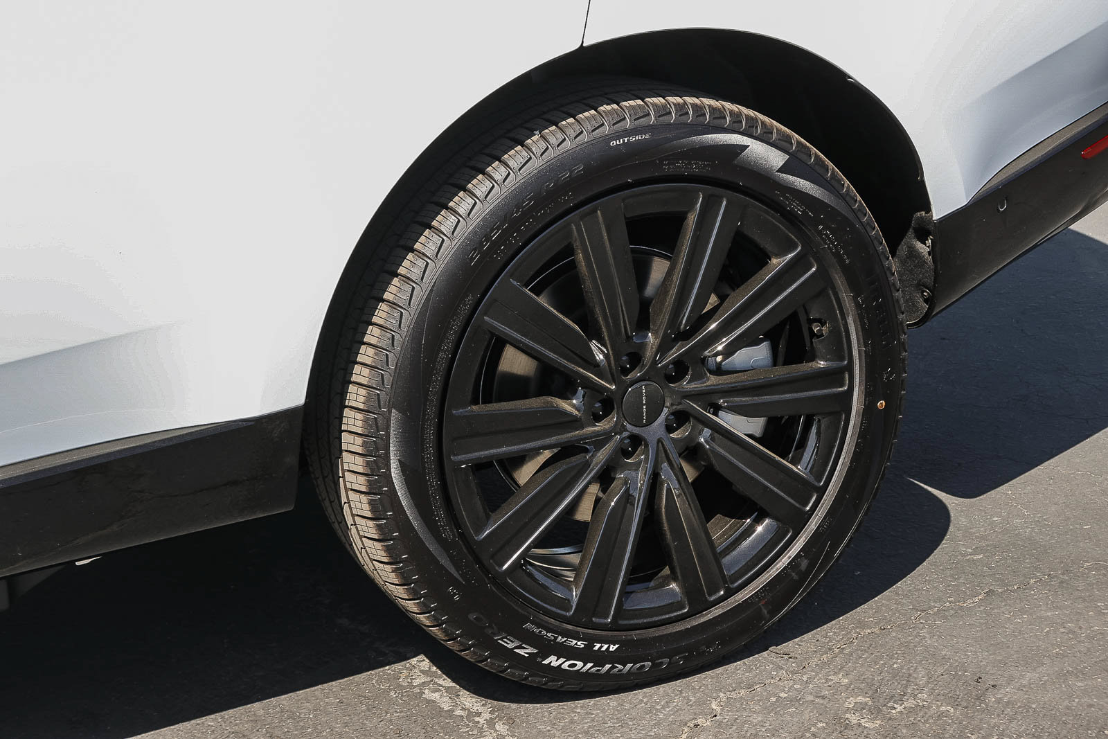 New 2026 Land Rover Range Rover SE AWD/4WD image 10
