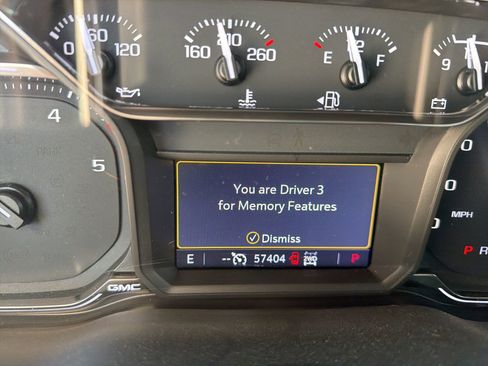 Used 2022 GMC Sierra 3500 AT4 w/ Gooseneck/5TH Wheel Package image 7