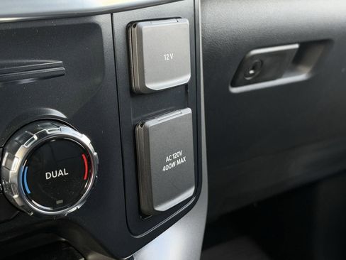 New 2025 Ford F150 Lariat w/ Equipment Group 502A High image 53