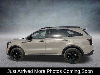 Used 2025 Kia Sorento SX video 2