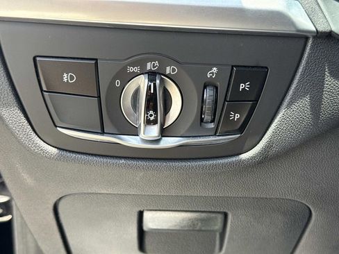 Used 2019 BMW X3 sDrive30i w/ M Sport Package 2 RWD image 48