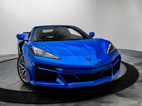 Used 2024 Chevrolet Corvette Z06 image 28