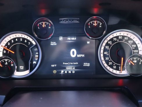 Used 2015 RAM 1500 Laramie w/ Convenience Group AWD/4WD image 32