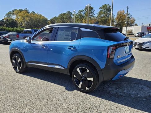 New 2026 Nissan Kicks SR image 7