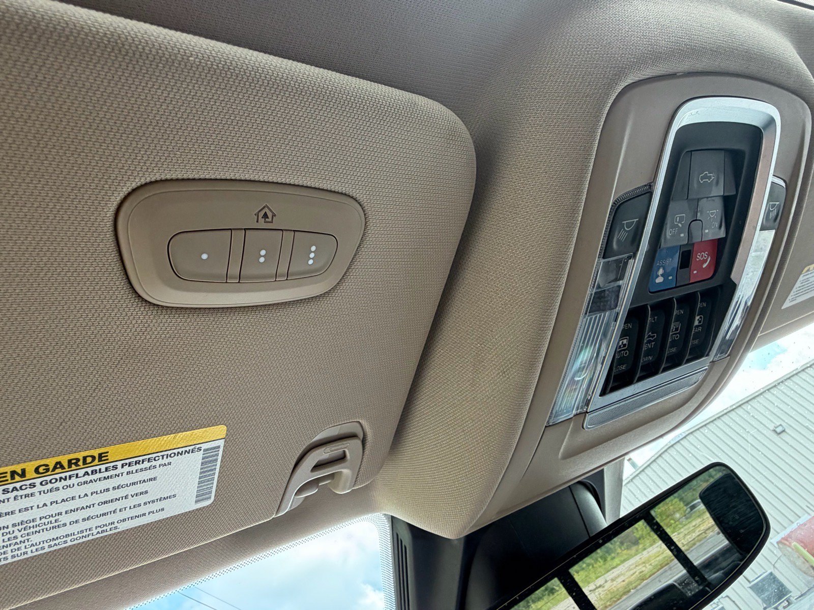 Used 2021 RAM 1500 Laramie AWD/4WD image 48