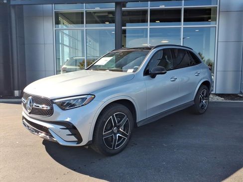 New 2026 Mercedes-Benz GLC 300 4MATIC image 2