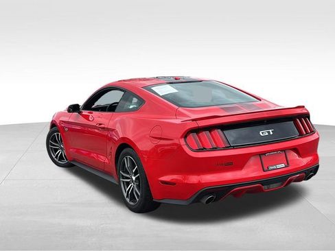 Used 2017 Ford Mustang GT Premium w/ Enhanced Security Package RWD image 5