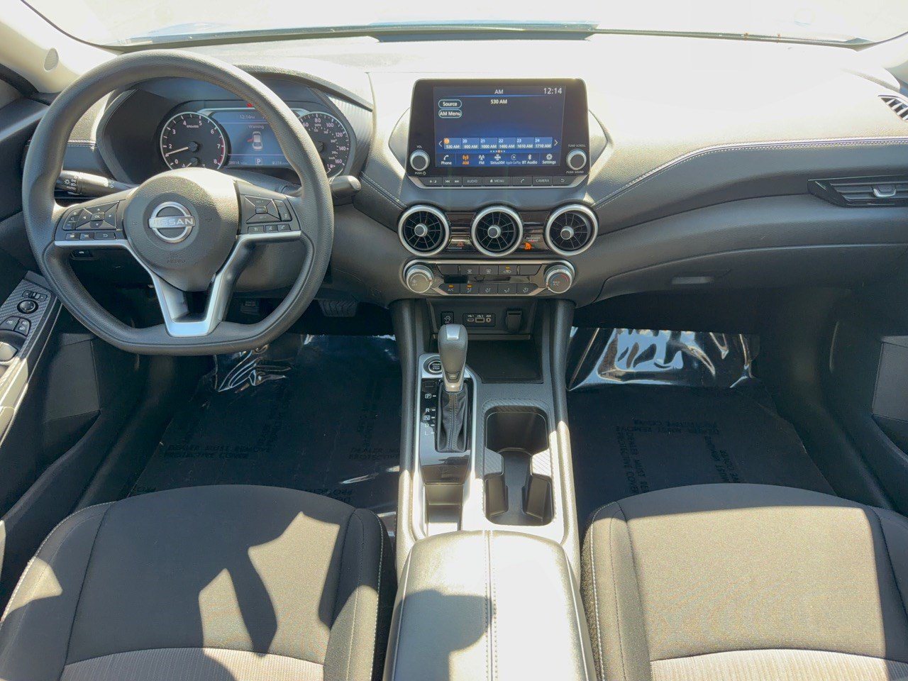 Used 2025 Nissan Sentra SV FWD image 17