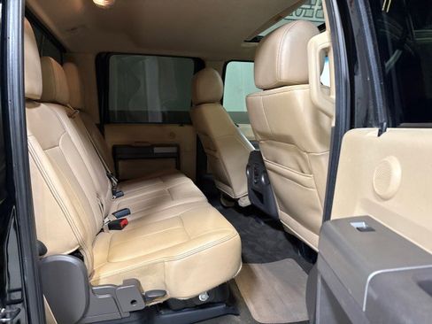 Used 2016 Ford F250 Lariat w/ Lariat Ultimate Package image 65