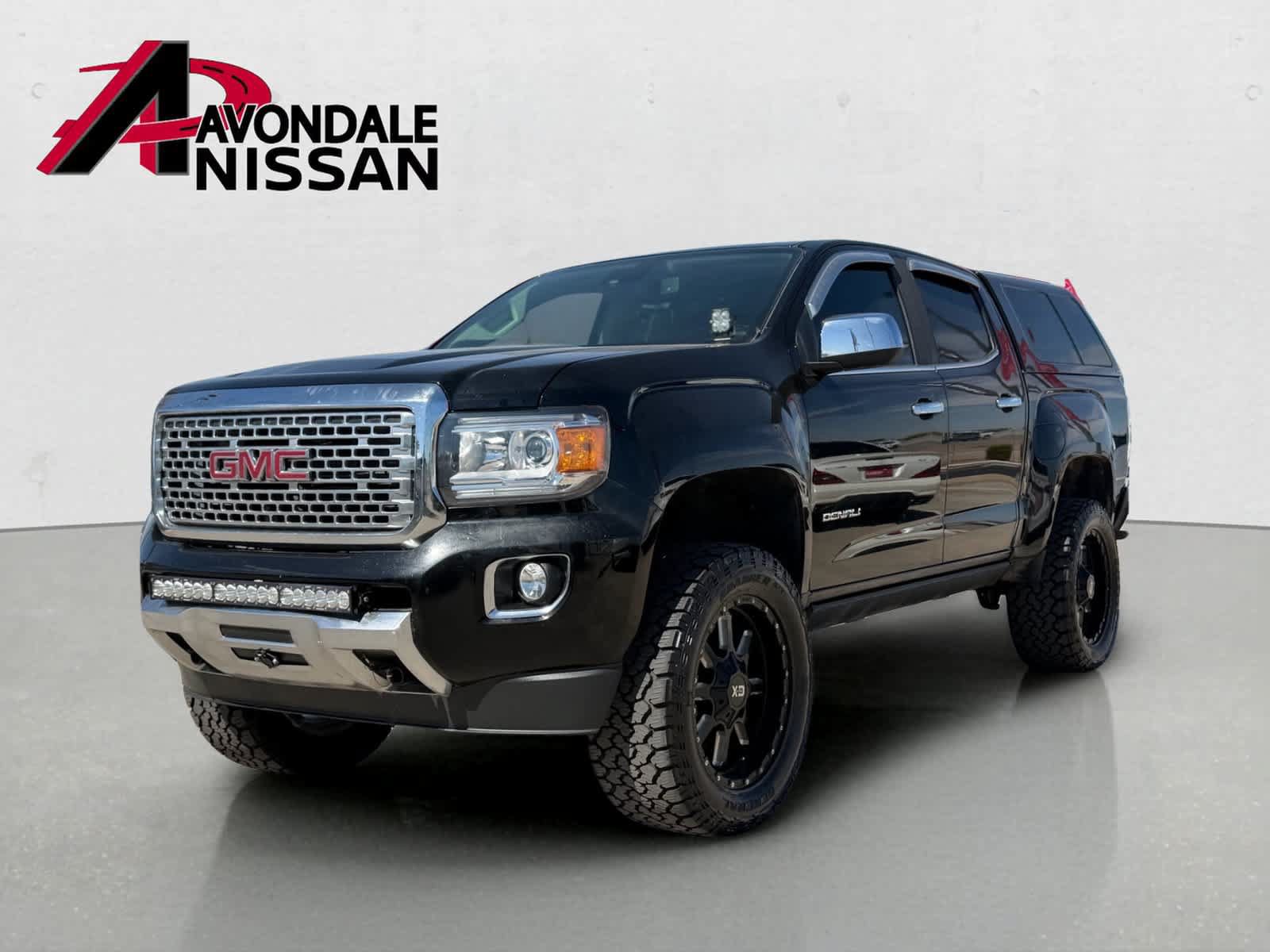 Used 2017 GMC Canyon Denali AWD/4WD image 2