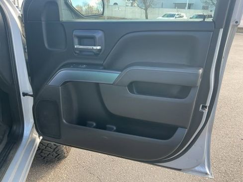 Used 2018 Chevrolet Silverado 1500 LT w/ Trailering Package image 18