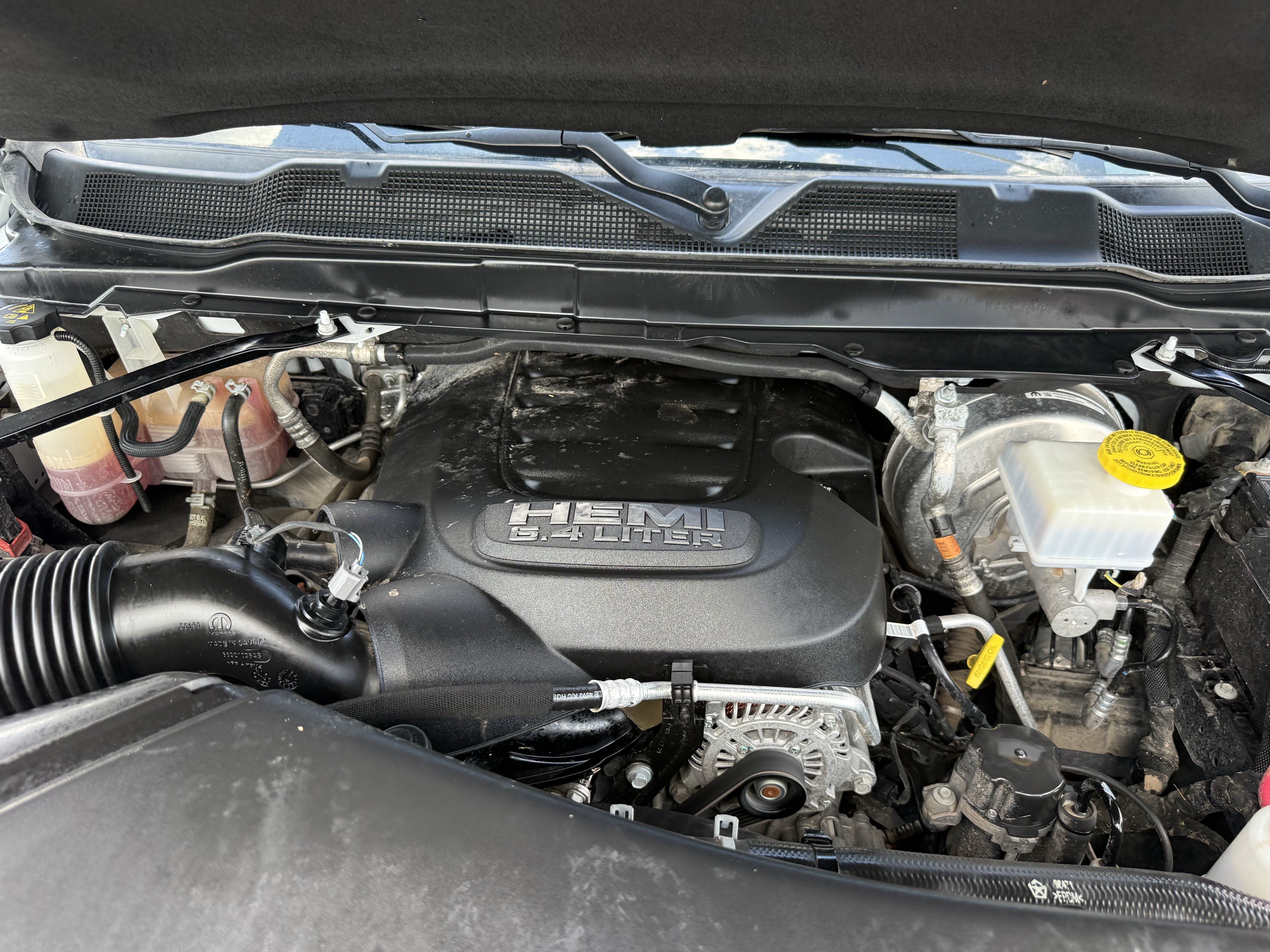 Used 2024 RAM 2500 Big Horn w/ Level 2 Equipment Group AWD/4WD image 32