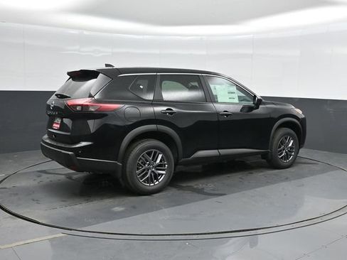 New 2026 Nissan Rogue S image 2