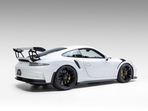 Used 2016 Porsche 911 GT3 RS image 10