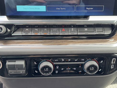 New 2025 Chevrolet Silverado 1500 LT w/ Safety Package image 21