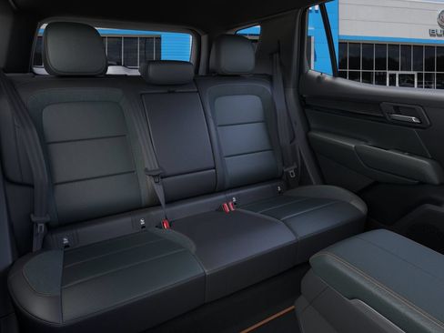 New 2026 GMC Terrain AT4 w/ Technology Package II AWD/4WD image 17