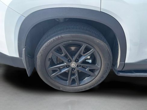 Used 2024 Toyota Grand Highlander AWD Hybrid image 40