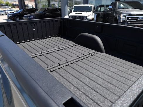 Used 2007 Chevrolet Silverado 3500 LT w/ Heavy-Duty Power Package AWD/4WD image 23