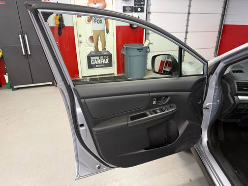 Used 2014 Subaru Crosstrek 2.0i Limited image 23