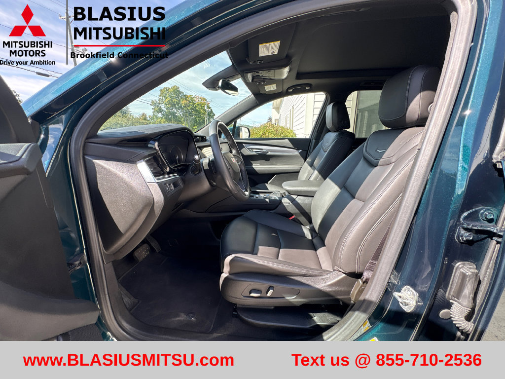 Used 2024 Cadillac XT6 Luxury AWD/4WD image 17