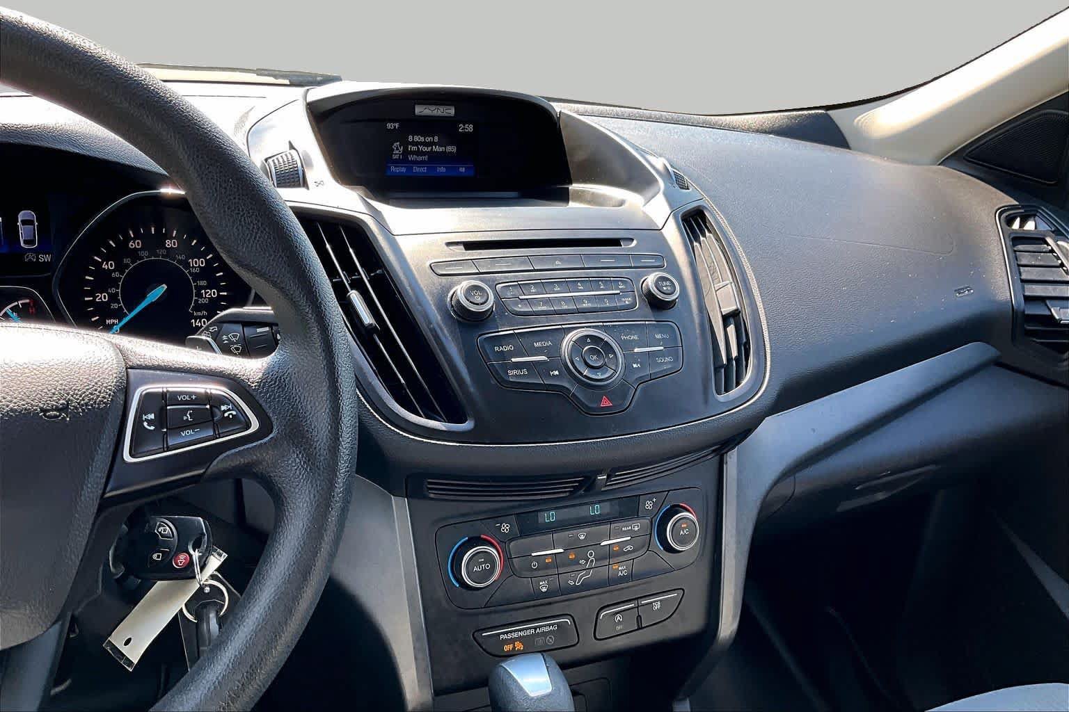 Used 2017 Ford Escape SE FWD image 7