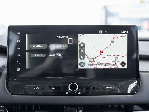 Used 2025 Mitsubishi Outlander SE image 50