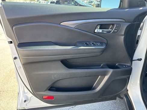 Used 2022 Honda Pilot Special Edition image 30