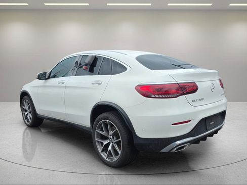 Used 2022 Mercedes-Benz GLC 300 4MATIC Coupe image 8