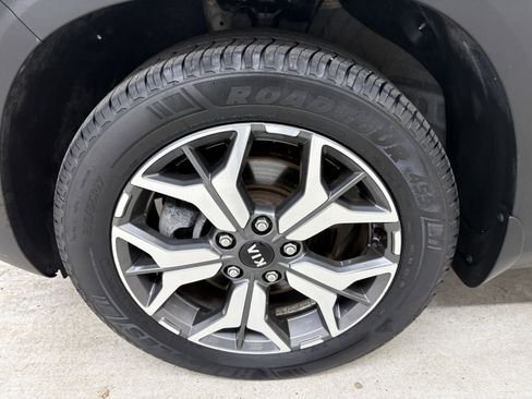 Used 2021 Kia Seltos EX image 7