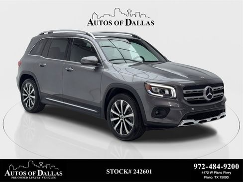 Used 2022 Mercedes-Benz GLB 250 image 1