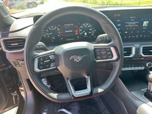 Used 2025 Ford Mustang Premium RWD image 14