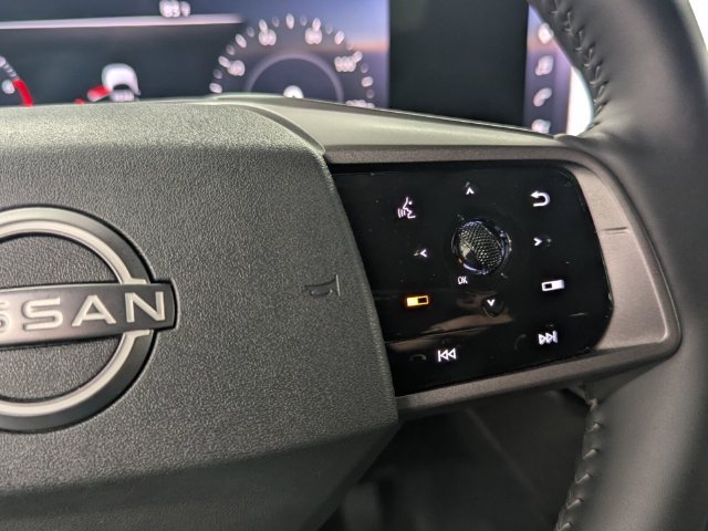 Used 2025 Nissan Murano Platinum w/ Cargo Package AWD/4WD image 19