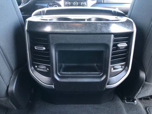 Used 2019 RAM 1500 Big Horn image 27