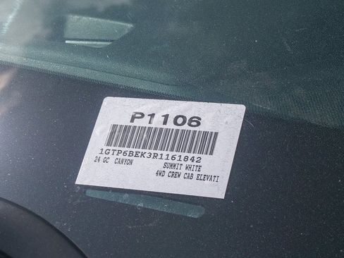 Used 2024 GMC Canyon Elevation w/ Trailering Package image 23