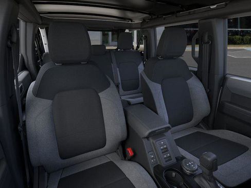New 2026 Ford Bronco 4-Door image 10