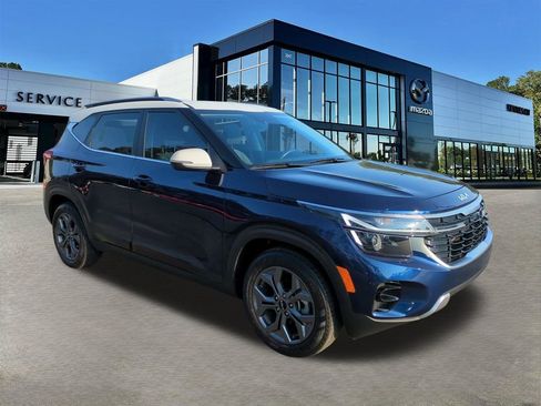 Used 2024 Kia Seltos S FWD image 2